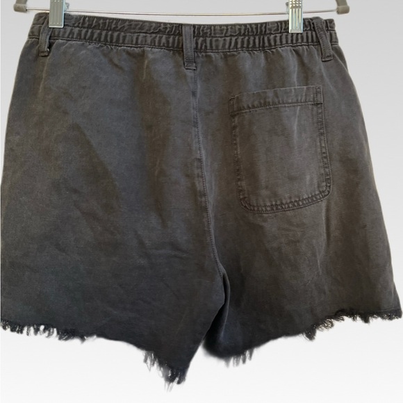 Aerie Charcoal Jean Shorts size S - Picture 2 of 6